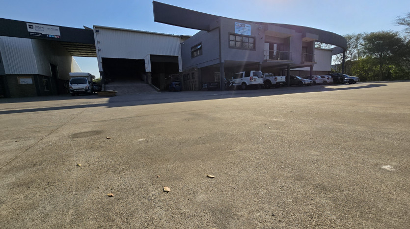 Modern Industrial Space in Secure Park Property Images
