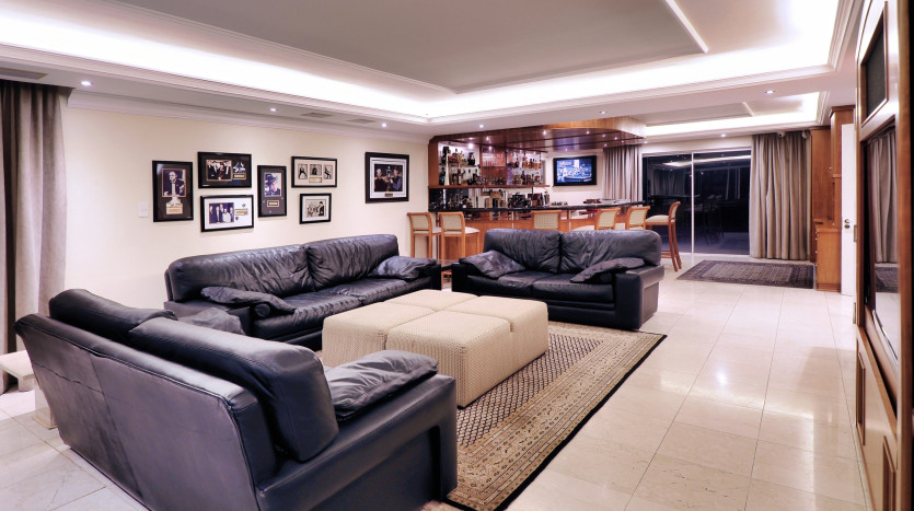 Stylish Indian Ocean View Mansion in Umhlanga Rocks Property Images