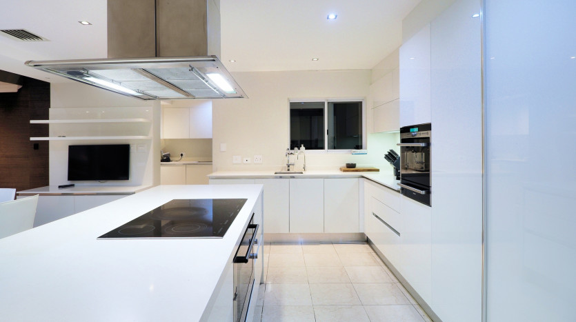 Stylish Indian Ocean View Mansion in Umhlanga Rocks Property Images