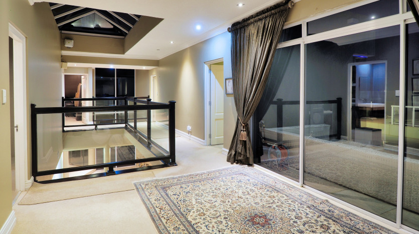 Stylish Indian Ocean View Mansion in Umhlanga Rocks Property Images