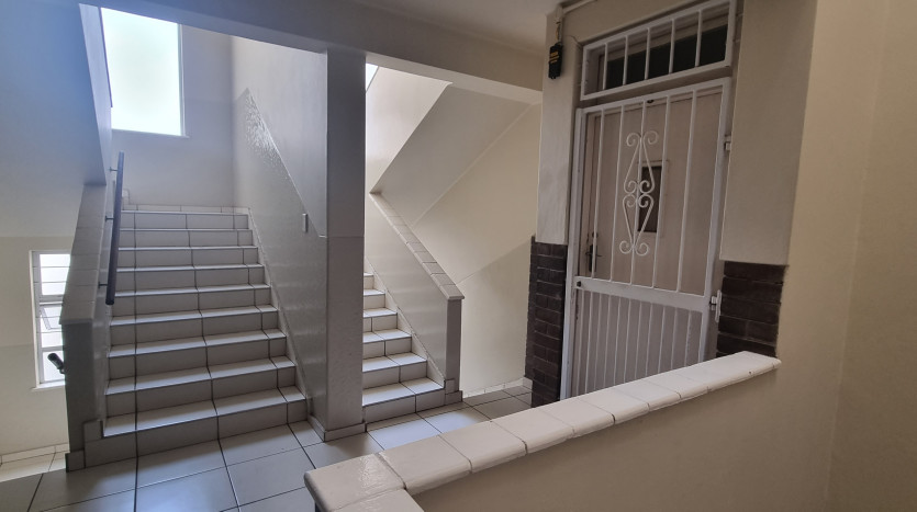 Residential Block Within Musgrave Centre Precinct Property Images