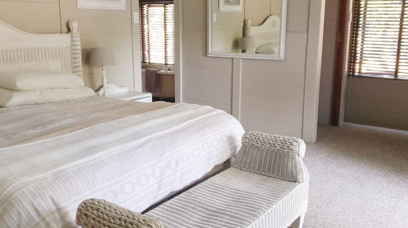Private Lodge In Well Established Game Park Property Images