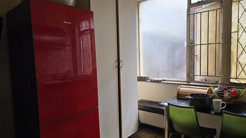 PORTFOLIO DISPOSAL: 79 Flats & Ground Floor Commercial In The Heart Of Durban CBD Property Images