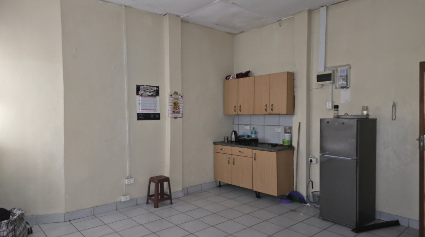 PORTFOLIO DISPOSAL: 79 Flats & Ground Floor Commercial In The Heart Of Durban CBD Property Images