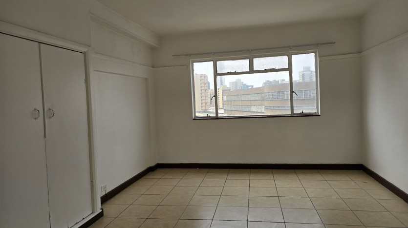 PORTFOLIO DISPOSAL: 79 Flats & Ground Floor Commercial In The Heart Of Durban CBD Property Images