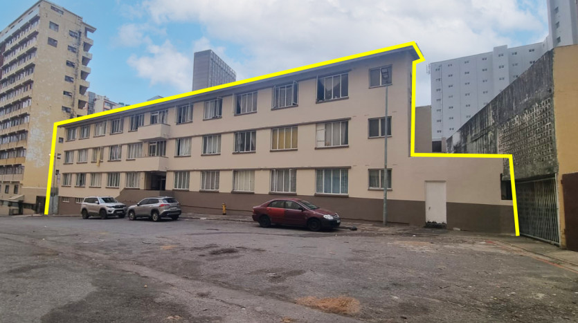 PORTFOLIO DISPOSAL: 57 Bachelor Flats within Durban’s Point Precinct Property Lead Image