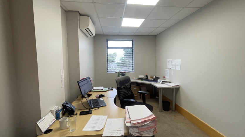 Premium Office Block With Blue Chip Tenants Property Images