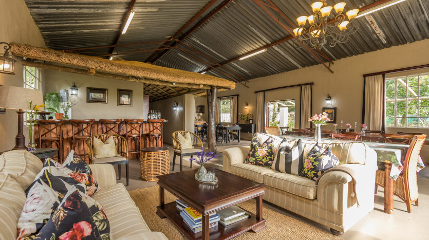 Picturesque Country Estate Property Images