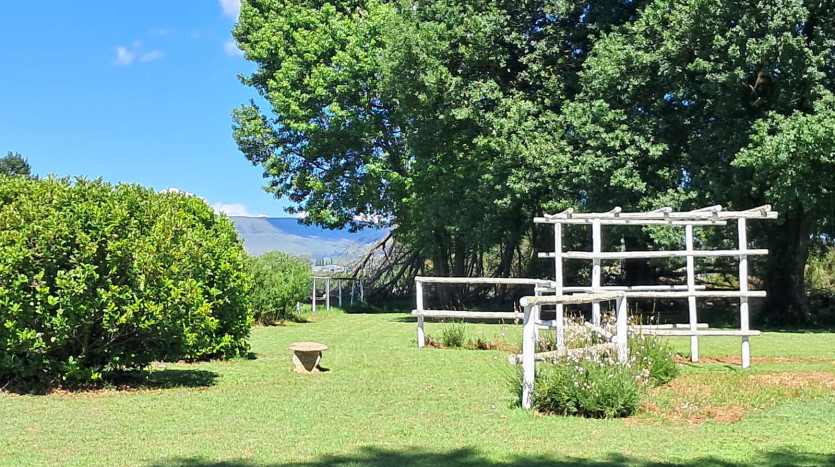 Picturesque Country Estate Property Images