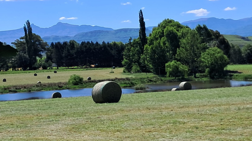 Picturesque Country Estate Property Images