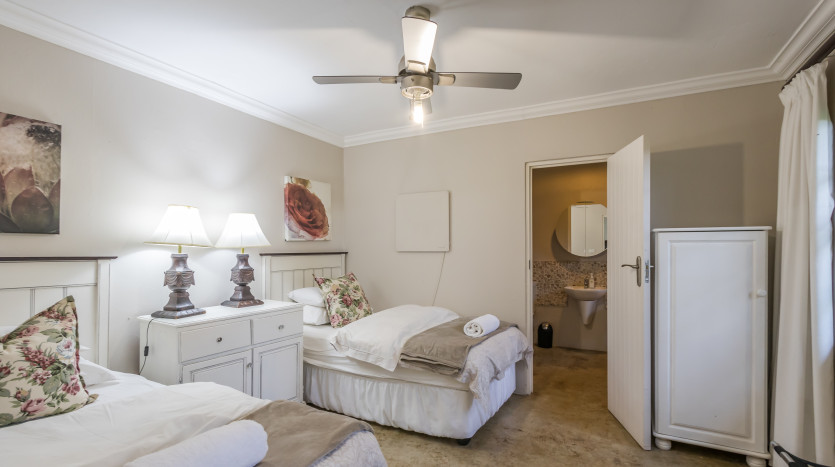 Picturesque Country Estate Property Images