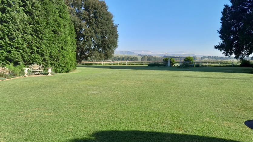 Picturesque Country Estate Property Images