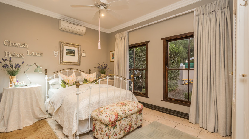 Picturesque Country Estate Property Images