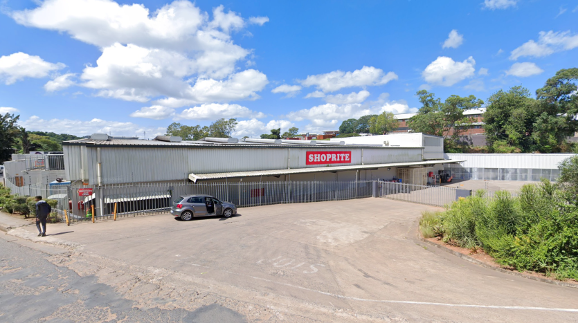 Retail Centre In Eshowe – Ishongwe Centre Property Images