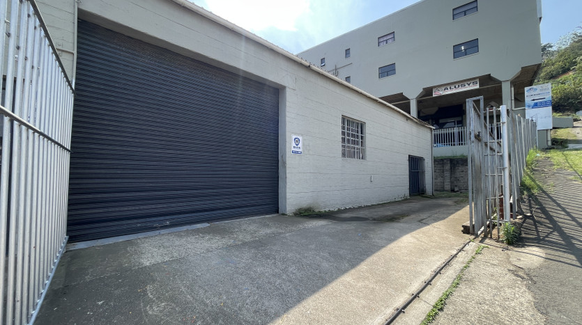 Large Warehouse In Briardene Property Images