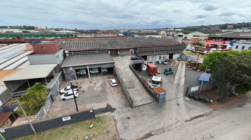 Versatile Industrial Property In Sought-After Jacobs Property Images