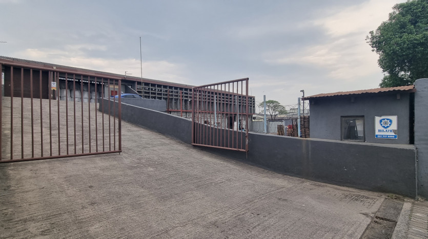 Versatile Industrial Property In Sought-After Jacobs Property Images