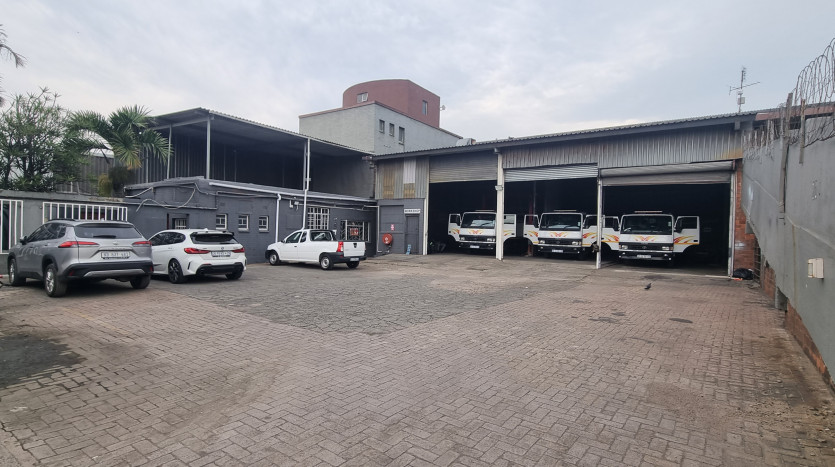 Versatile Industrial Property In Sought-After Jacobs Property Images