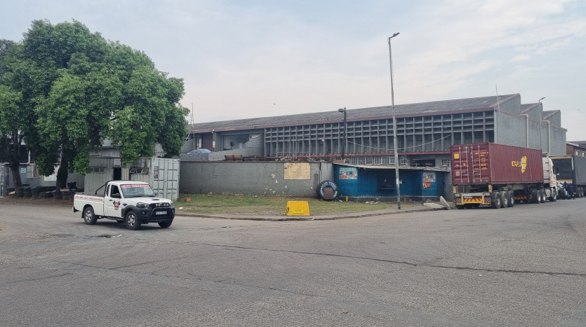 Versatile Industrial Property In Sought-After Jacobs Property Images