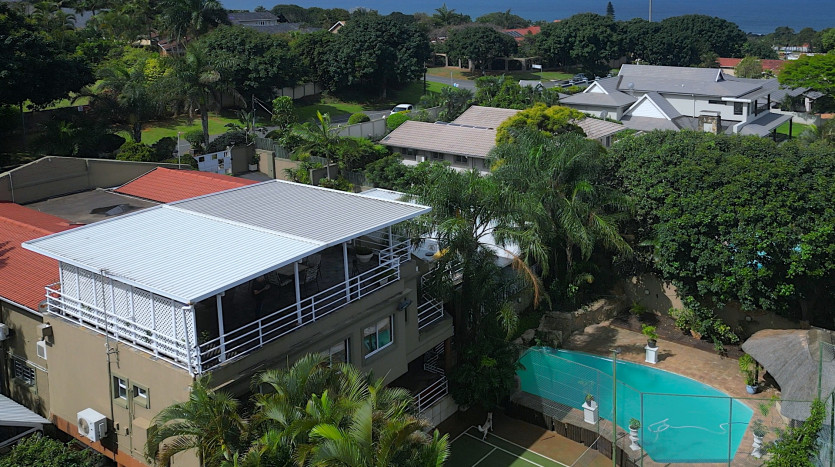 Versatile Luxury Resort-Style Home La Lucia Property Images