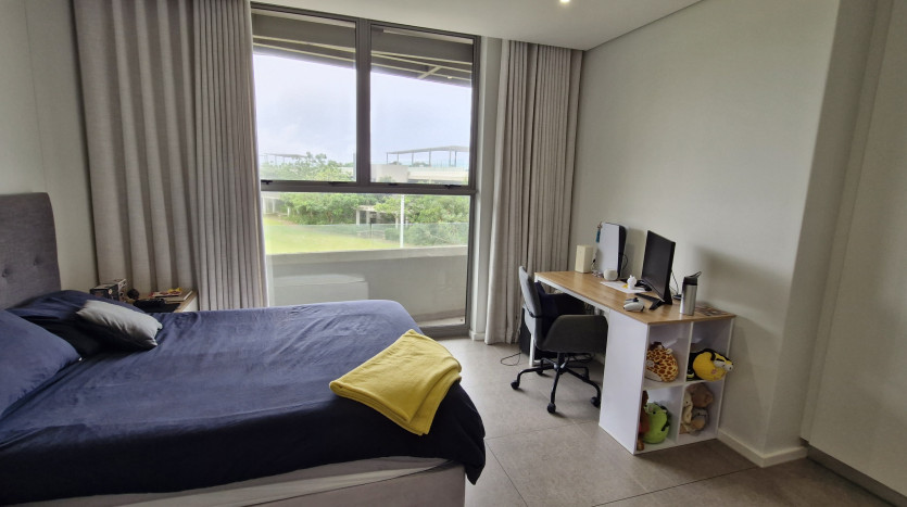 Luxury Coastal Lifestyle Apartment Property Images