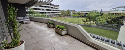 Luxury Coastal Lifestyle Apartment