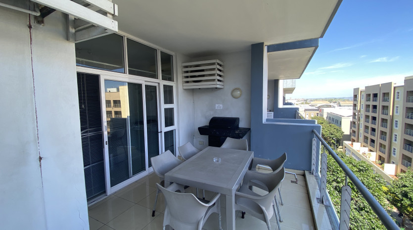 Established Apartment in Umhlanga New Town Centre Property Images