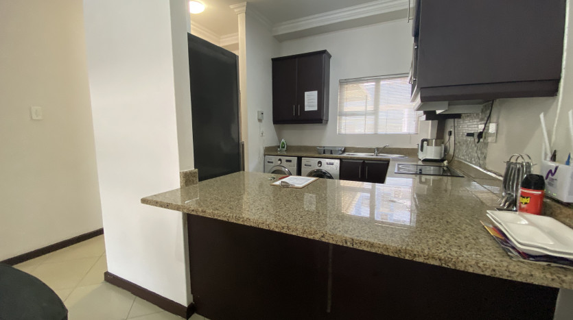 Established Apartment in Umhlanga New Town Centre Property Images