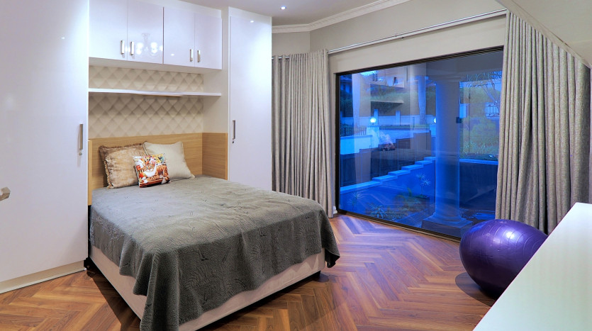 Modern Luxury Home Umhlanga Property Images