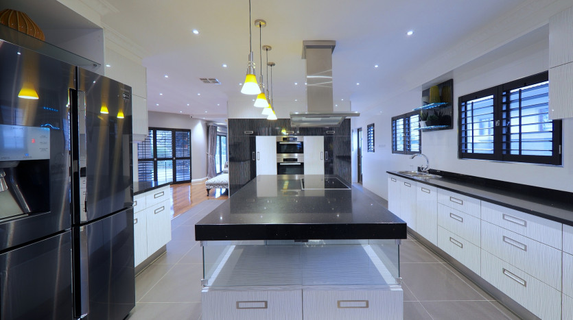 Modern Luxury Home Umhlanga Property Images