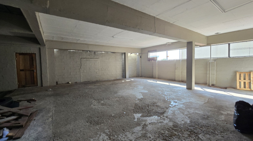 Commercial Property with Warehouse Component Property Images