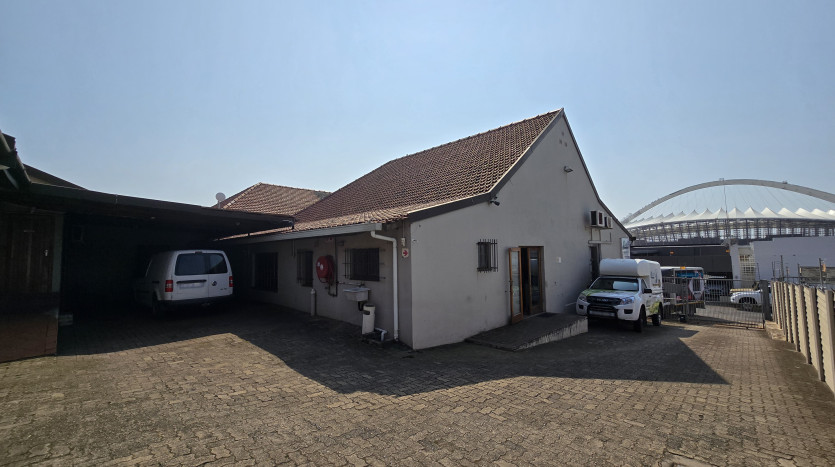 Corner Property with Offices & Storage Property Images