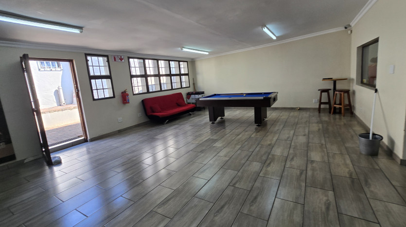 Corner Property with Offices & Storage Property Images