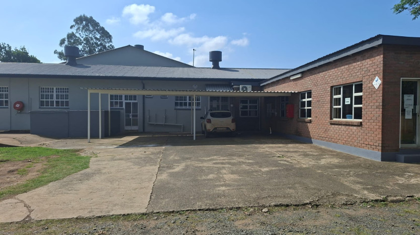 Corner- Positioned Warehouse In Vryheid Property Images