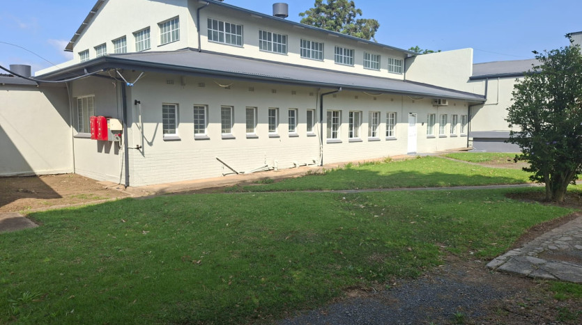 Corner Warehouse in Vryheid Property Images