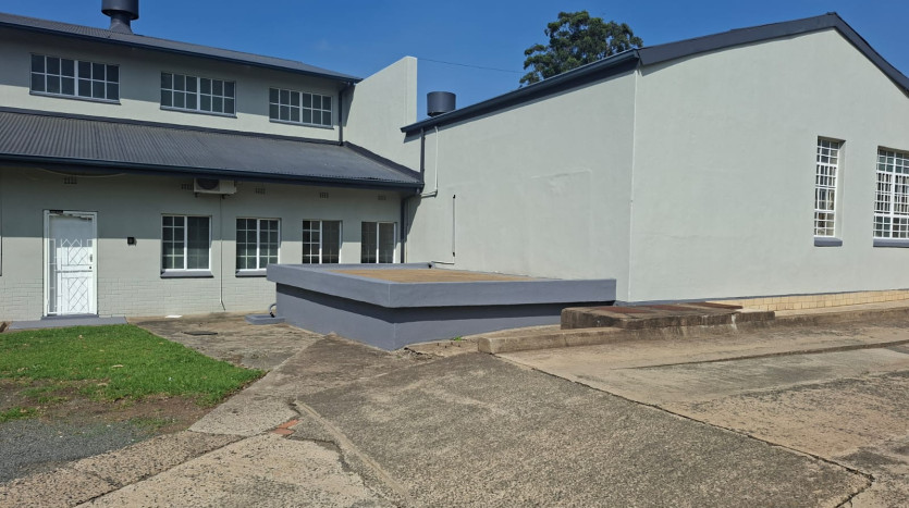 Corner Warehouse in Vryheid Property Images