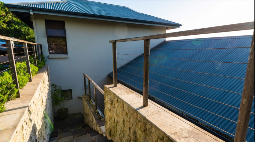 Elegant Coastal Estate Home with Scenic Views Property Images