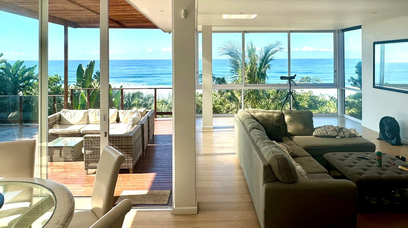 Luxury Coastal Home Overlooking Indian Ocean Property Images