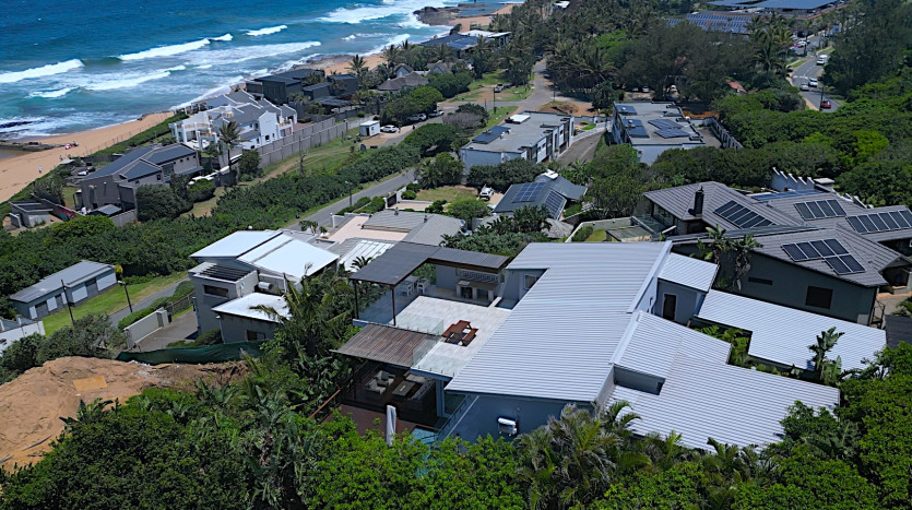 Luxury Coastal Home Overlooking Indian Ocean Property Images