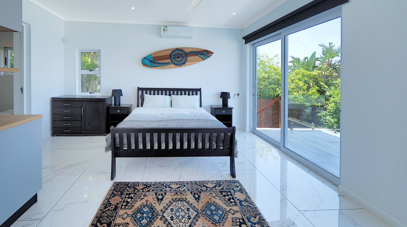 Luxury Coastal Home Overlooking Indian Ocean Property Images