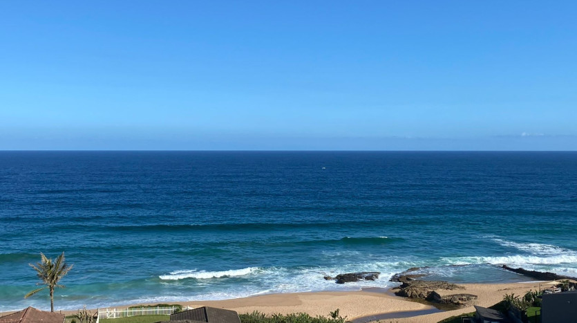 Luxury Coastal Home Overlooking Indian Ocean Property Images