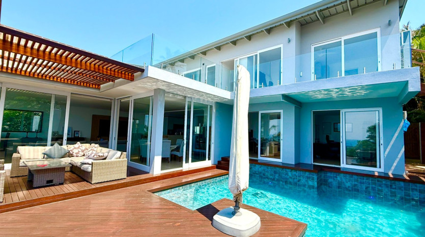 Luxury Coastal Home Overlooking Indian Ocean Property Images