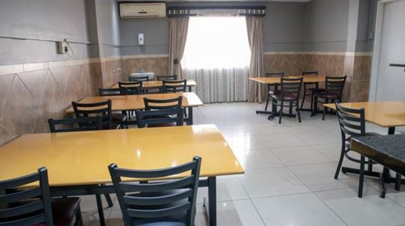 Prominent Wentworth Hotel Property Images