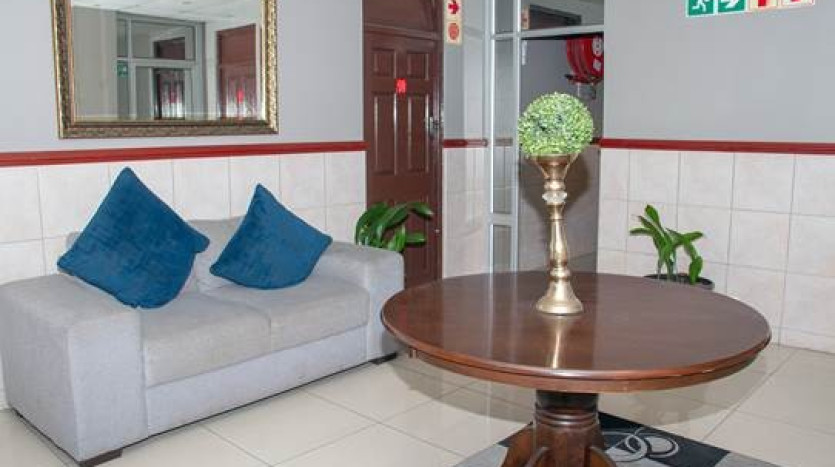 Prominent Wentworth Hotel Property Images