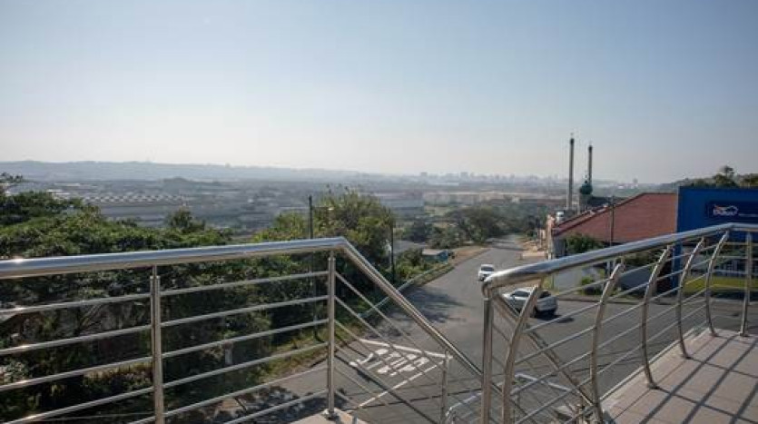 Prominent Wentworth Hotel Property Images