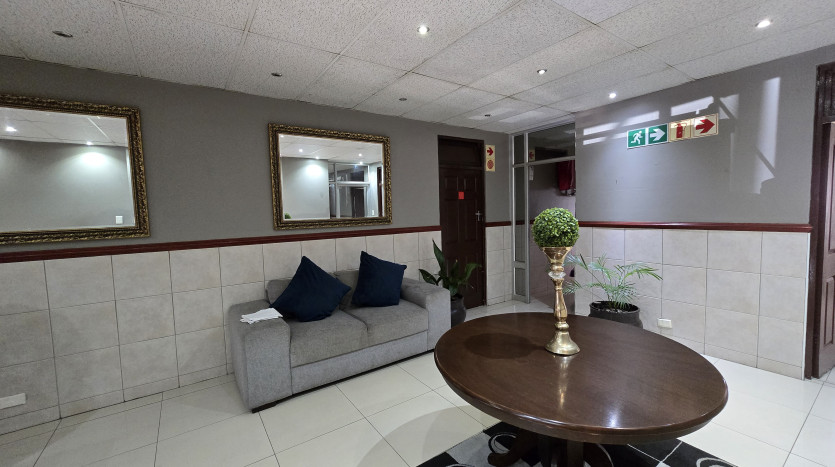 Prominent Wentworth Hotel Property Images