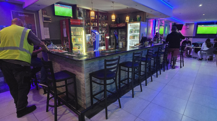 Prominent Wentworth Hotel Property Images