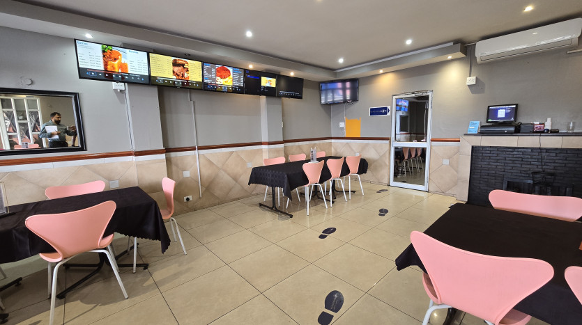 Prominent Wentworth Hotel Property Images