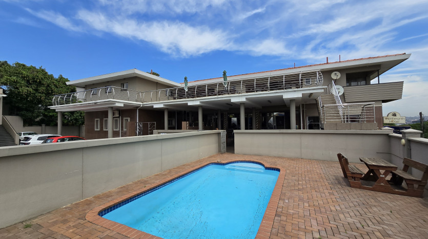 Prominent Wentworth Hotel Property Lead Image