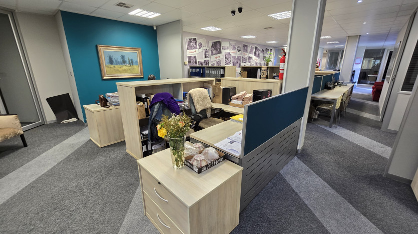 Executive Office Space in Gillitts Property Images